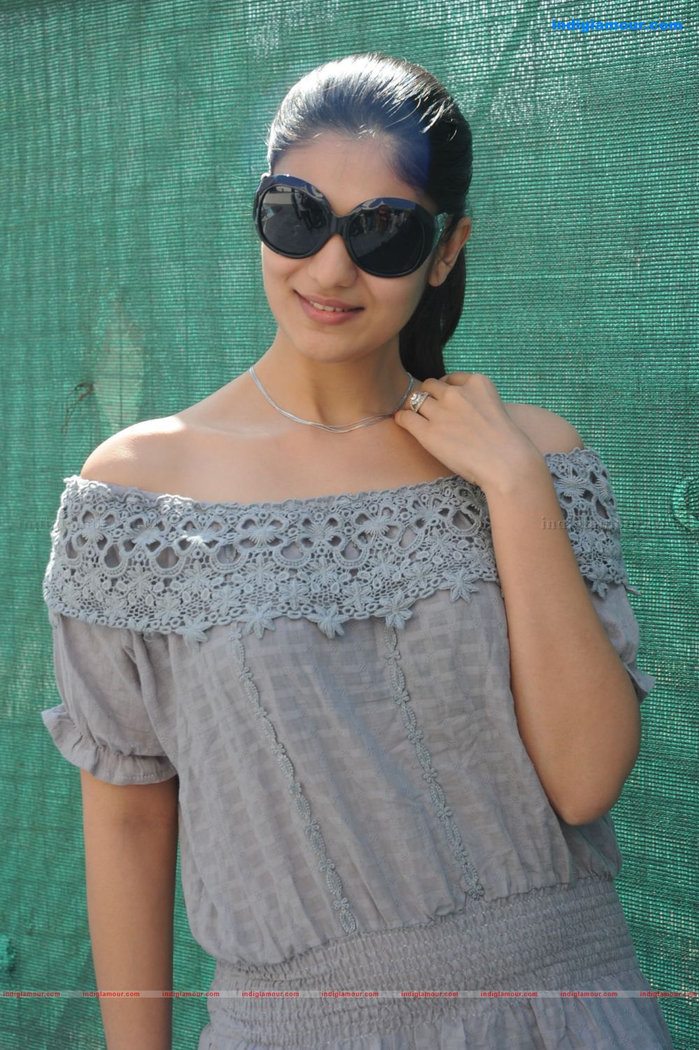 Siya Gautham Actress hd photo
