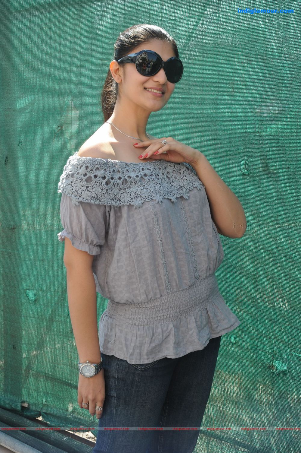 Siya Gautham Actress hd photo