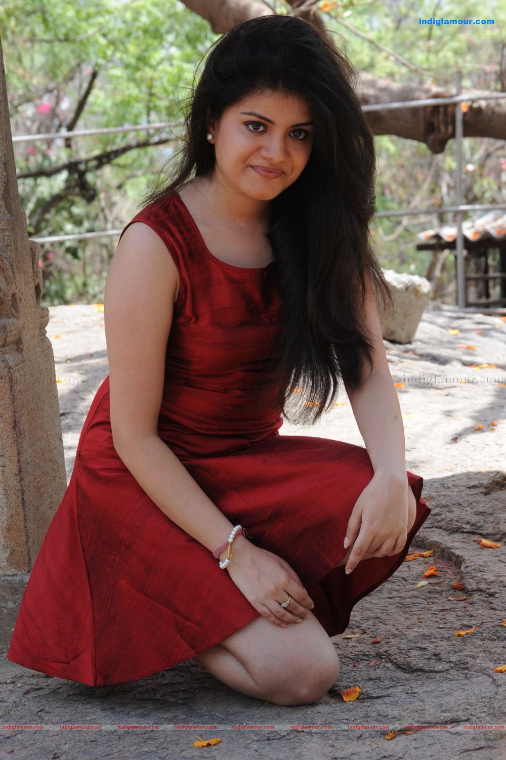 Meenakshi Actress hd photo