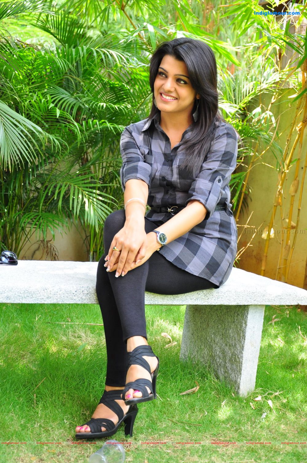 Tashu Kaushik Actress hd photo