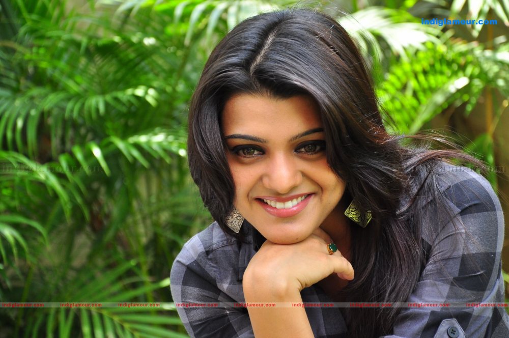 Tashu Kaushik Actress hd photo
