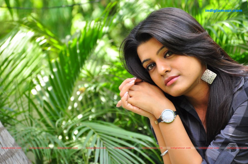 Tashu Kaushik Actress hd photo