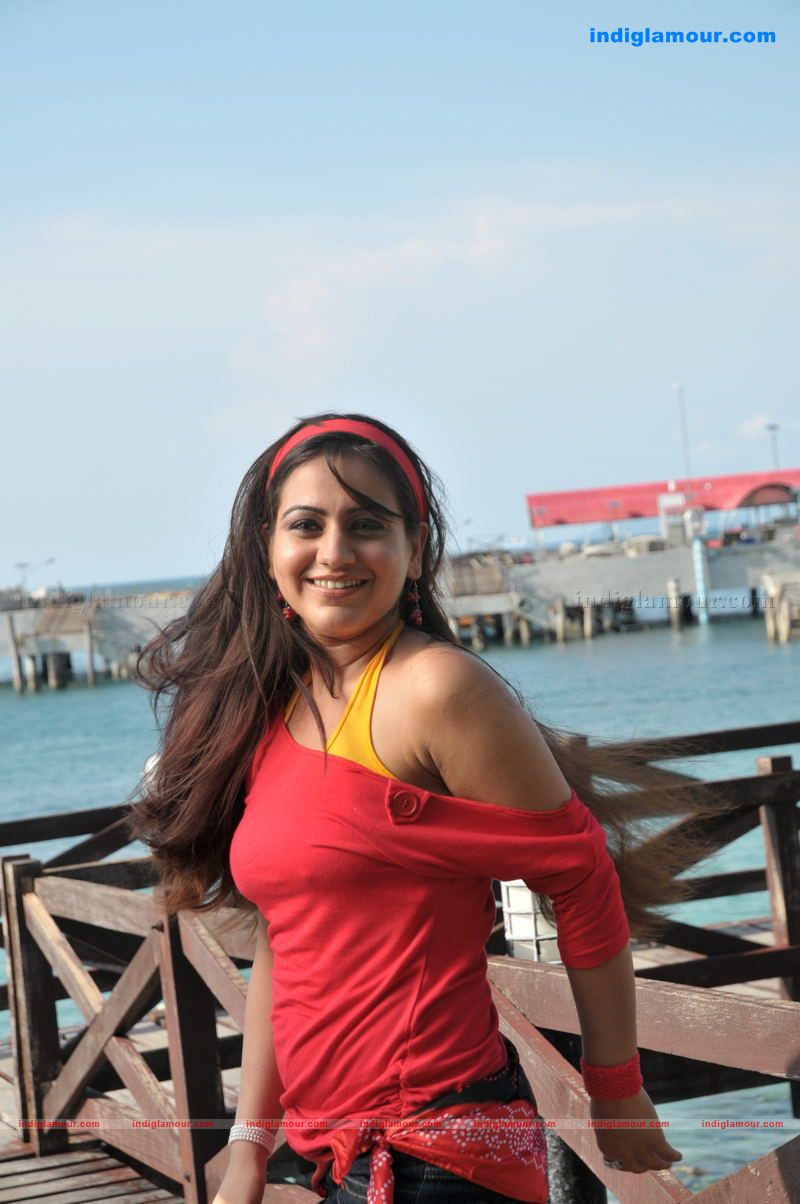 Aksha Actress hd photo
