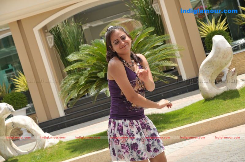 Aksha Actress hd photo