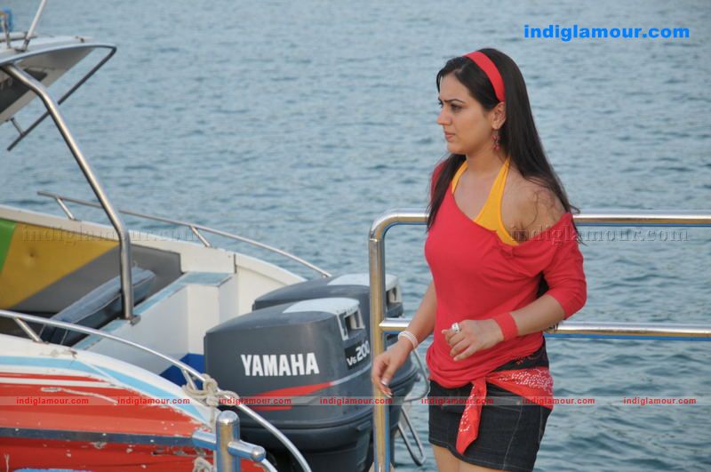 Aksha Actress hd photo