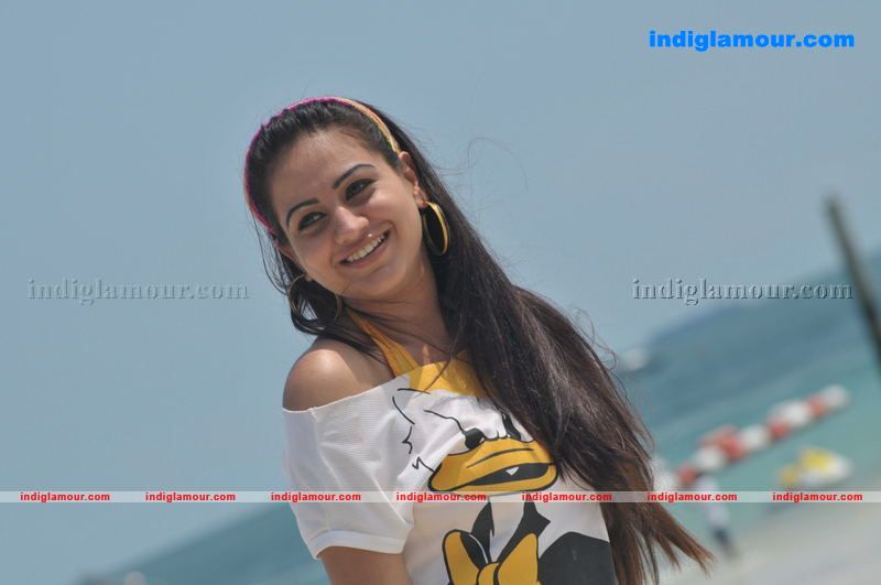 Aksha Actress hd photo