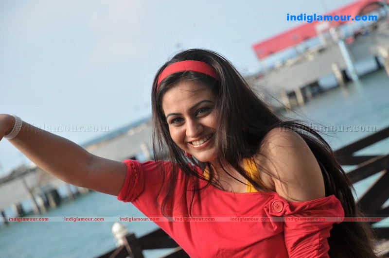 Aksha Actress hd photo