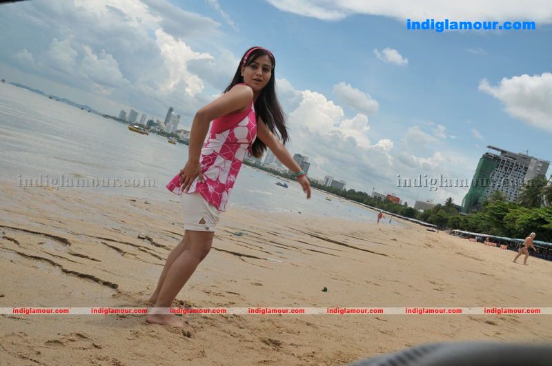 Aksha Actress hd photo