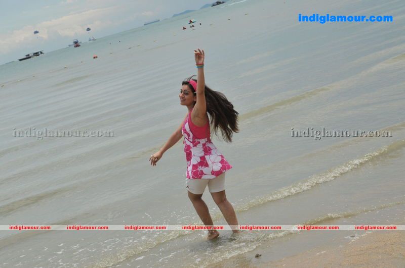 Aksha Actress hd photo
