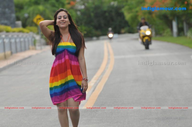 Aksha Actress hd photo