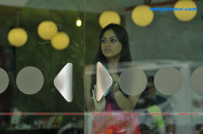 Aksha Actress hd photo