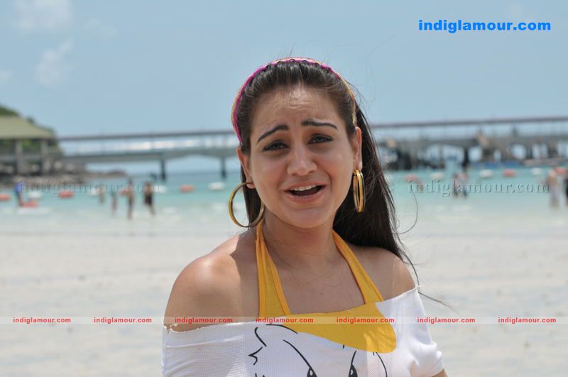 Aksha Actress hd photo