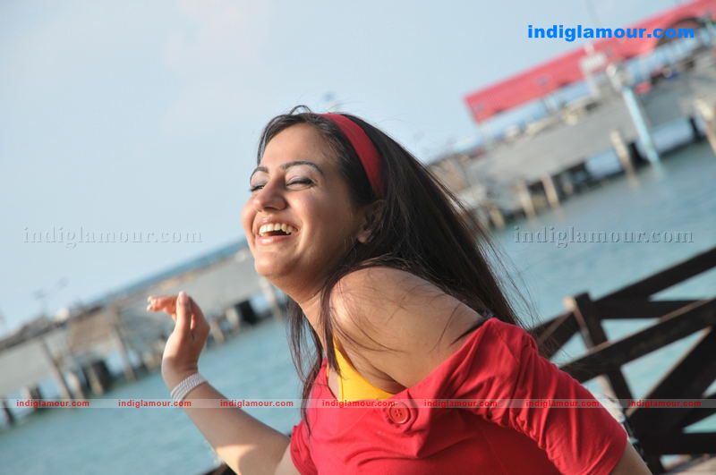 Aksha Actress hd photo