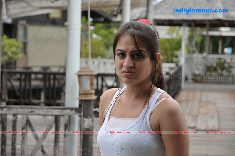 Aksha Actress hd photo