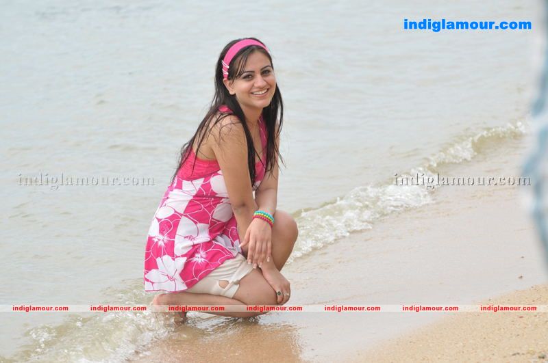 Aksha Actress hd photo