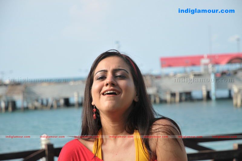 Aksha Actress hd photo