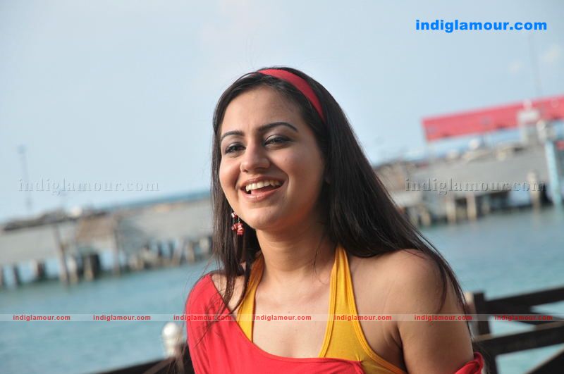 Aksha Actress hd photo