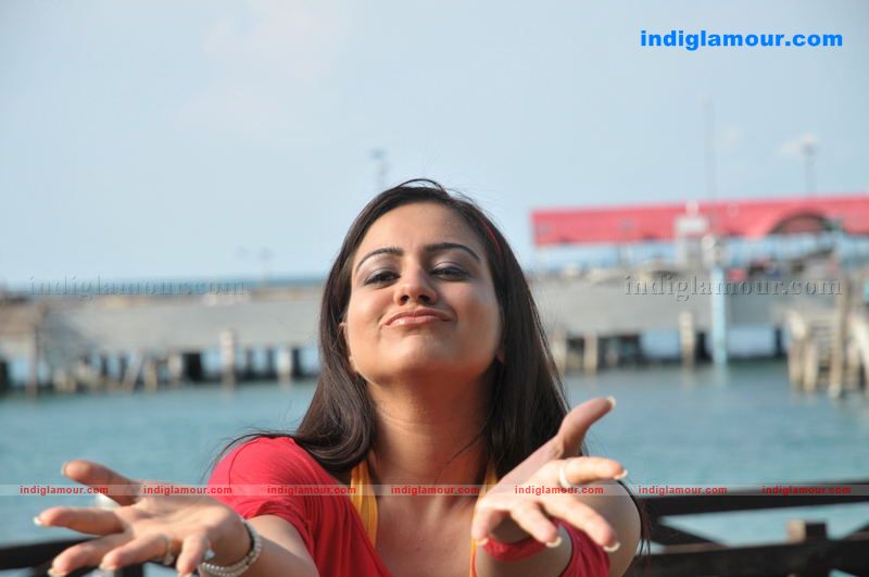 Aksha Actress hd photo