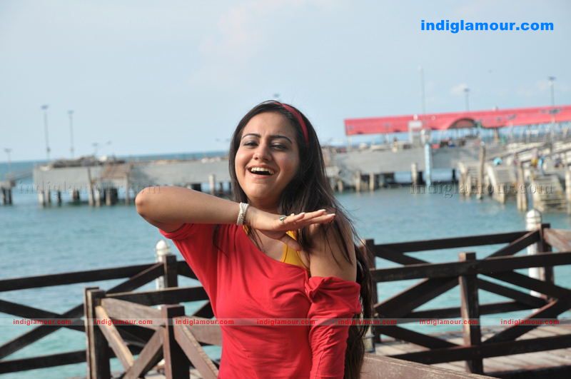 Aksha Actress hd photo