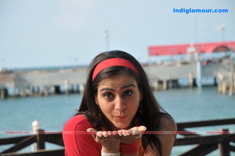 Aksha Actress hd photo