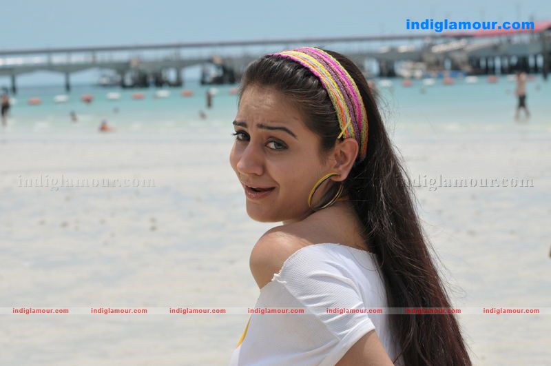Aksha Actress hd photo