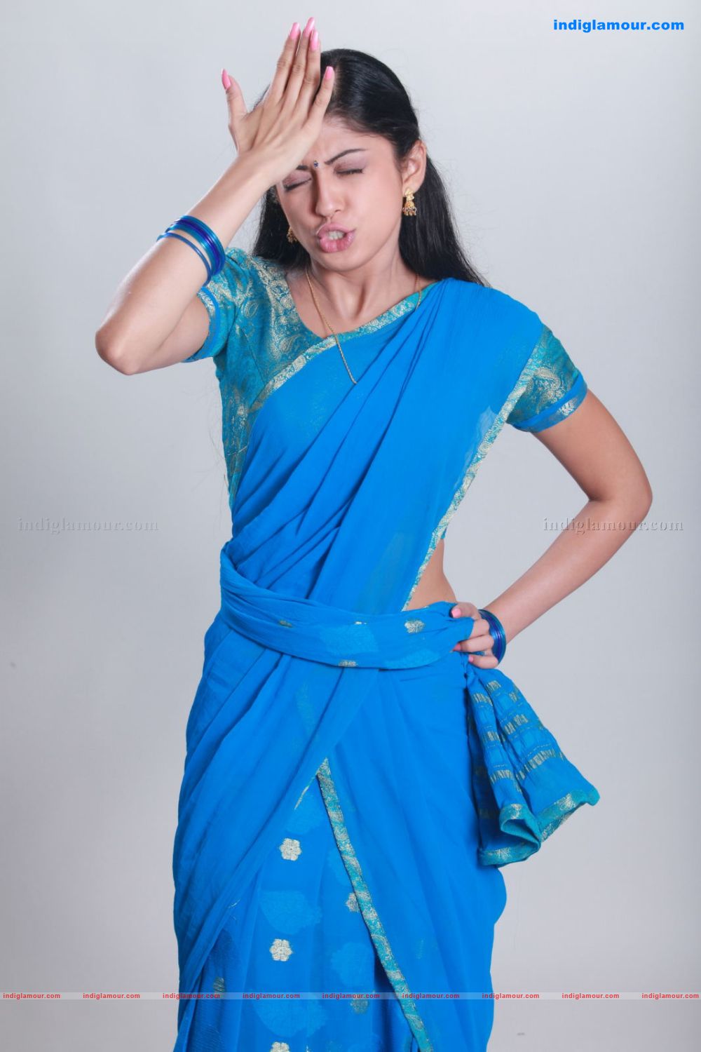 Pranitha Actress hd photo