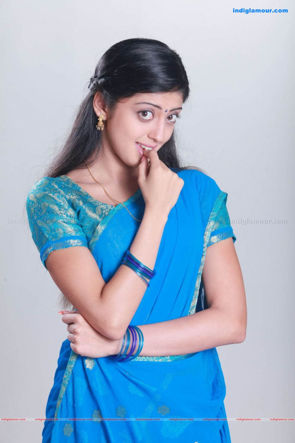 Pranitha Actress hd photo