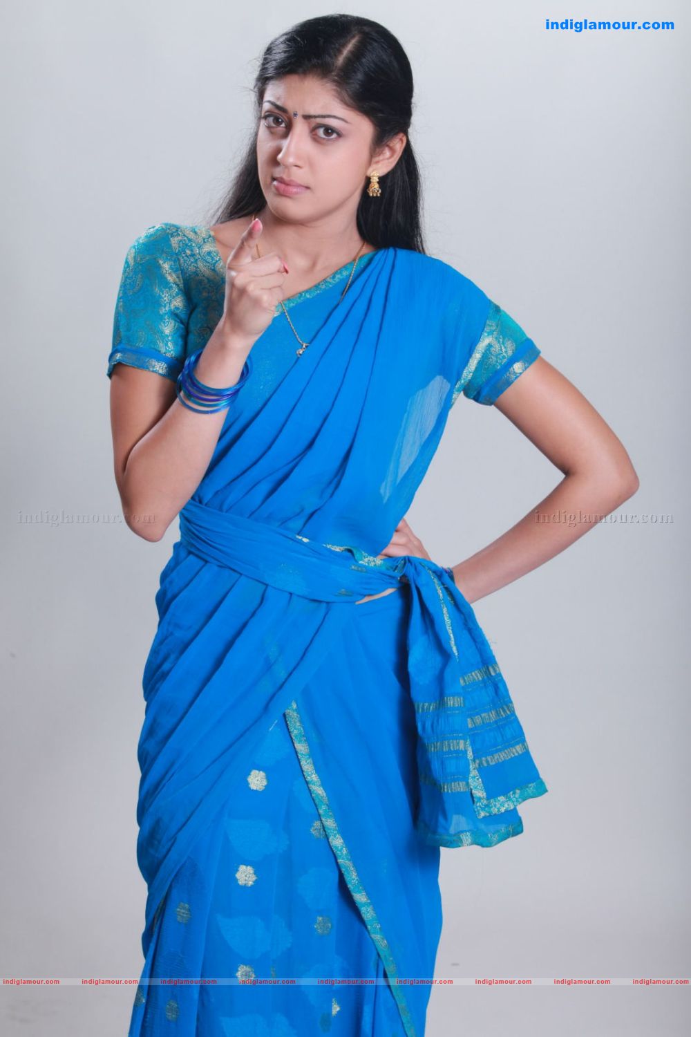 Pranitha Actress hd photo