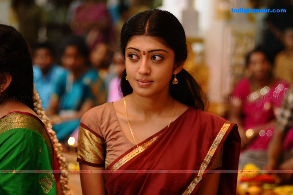 Pranitha Actress hd photo