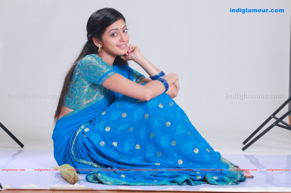 Pranitha Actress hd photo