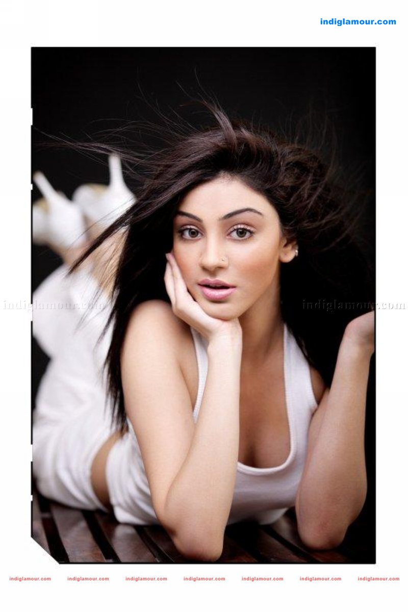 Aanchal Saberwal Actress hd photo