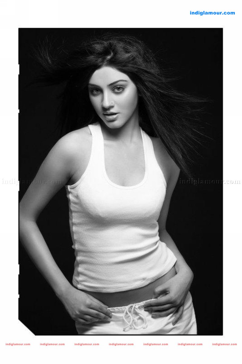 Aanchal Saberwal Actress hd photo