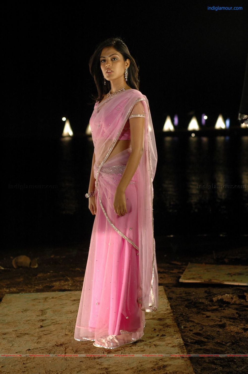 Rhea Chakraborty Actress hd photo