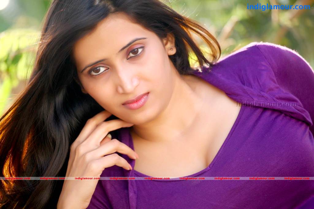 Riya Actress hd photo