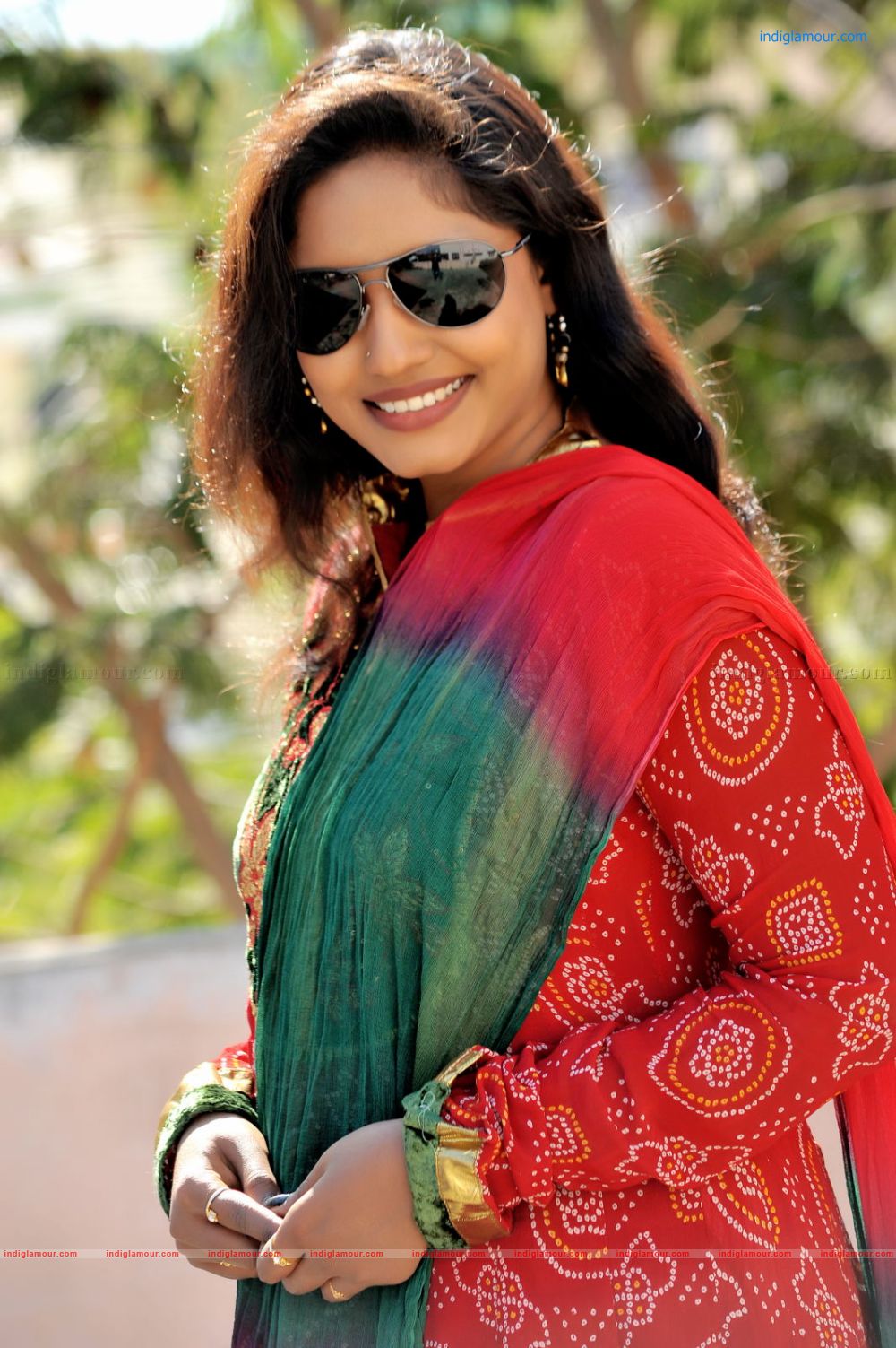 Roja Komaravolu Actress hd photo