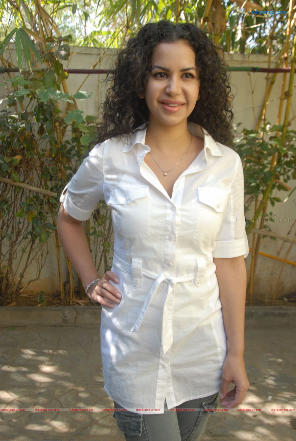 Ayesha Shiva Actress hd photo