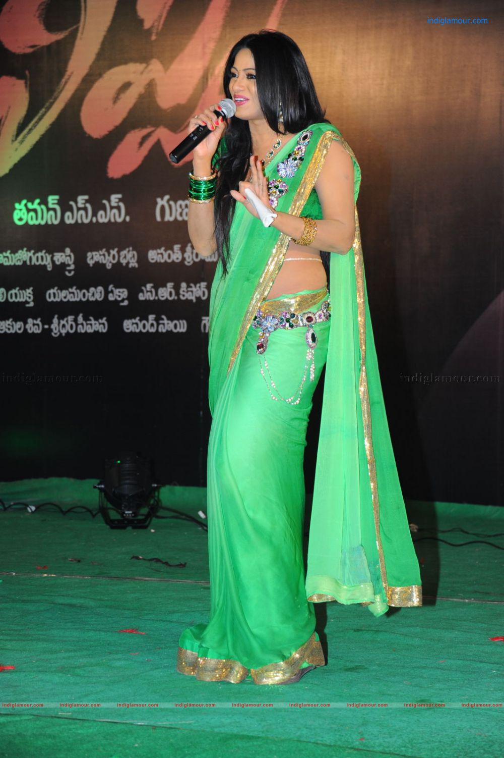 Udaya Bhanu Actress hd photo