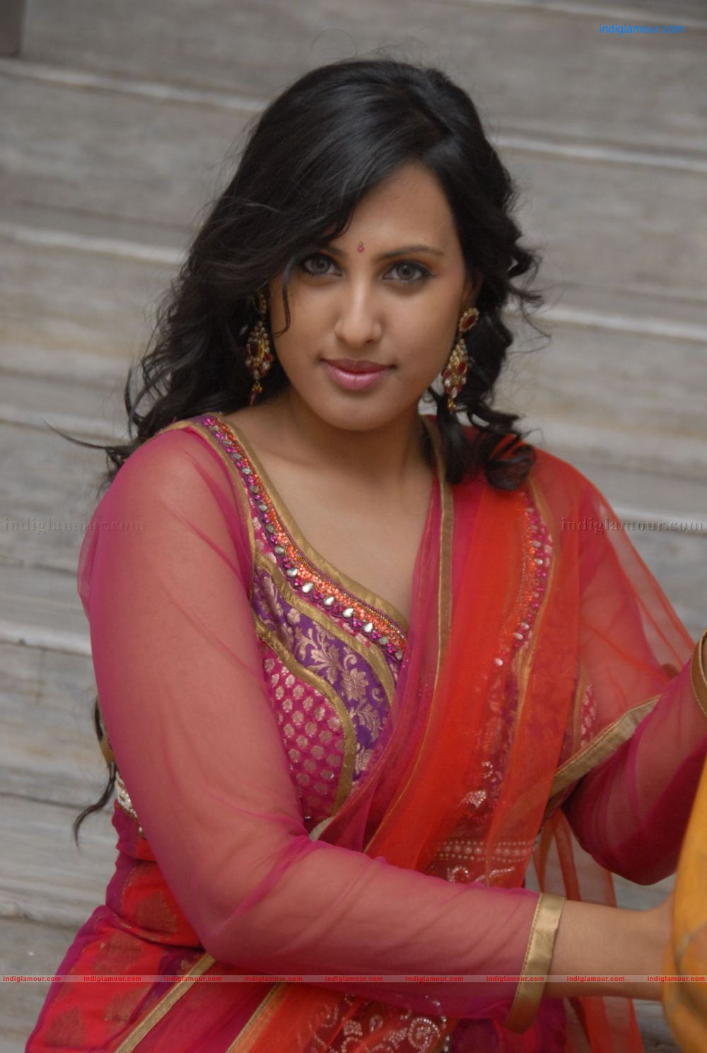 Raajitha Reddy Actress hd photo