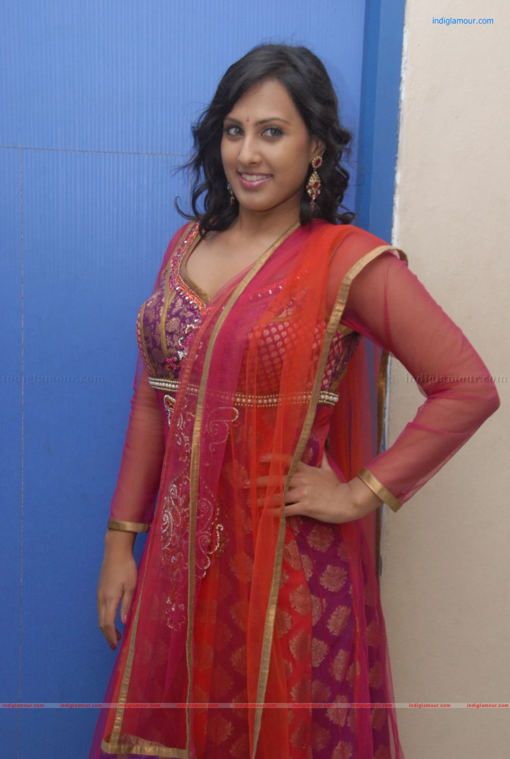 Raajitha Reddy Actress hd photo