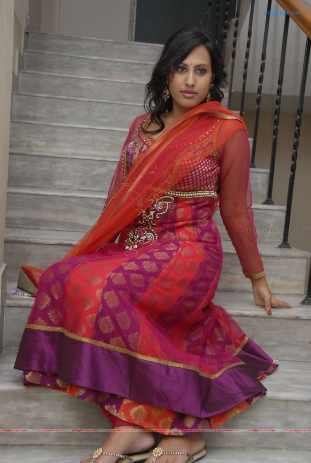 Raajitha Reddy Actress hd photo