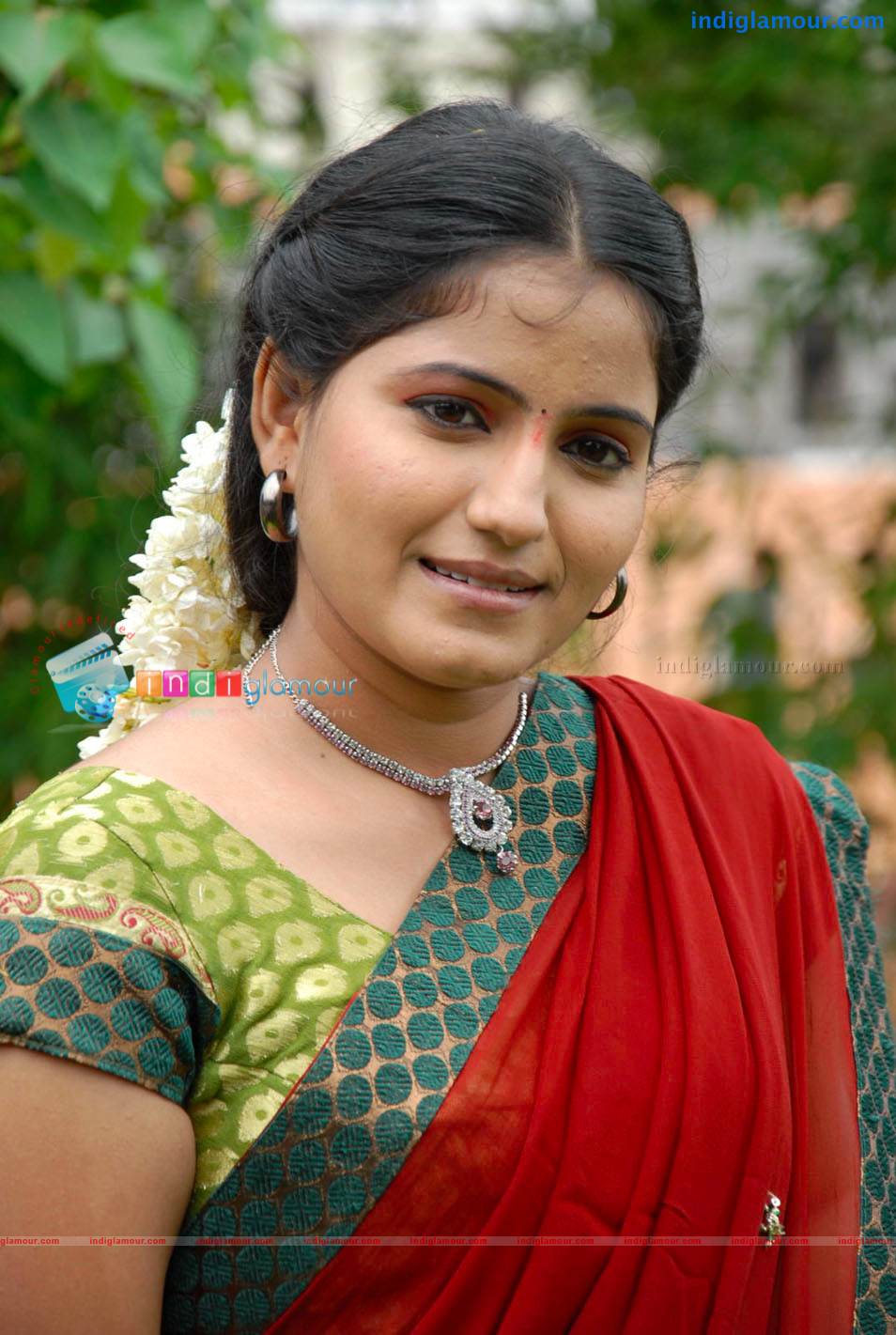 Anusha Actress HD photos,images,pics and stills-indiglamour.com #208730
