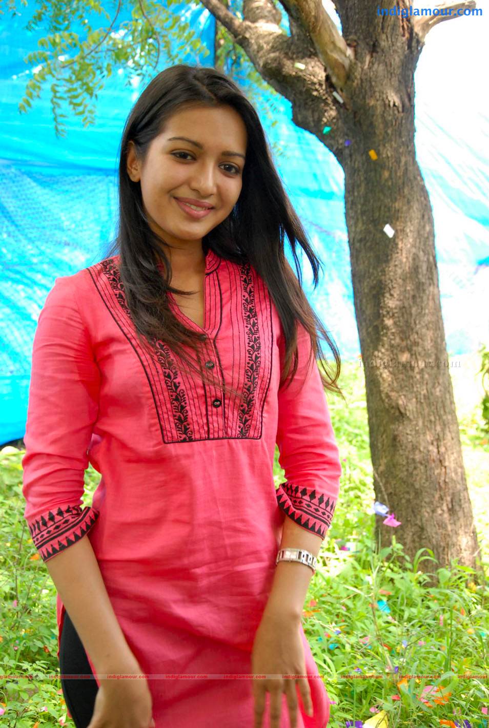 Catherine Actress hd photo