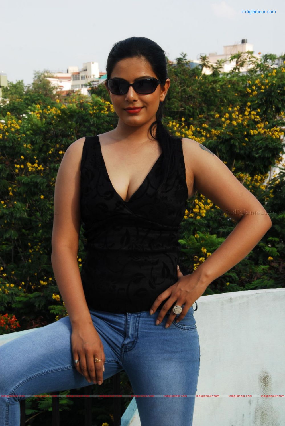 Reva Actress hd photo