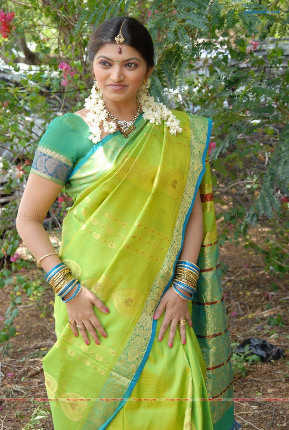 Keerthi Naidu Actress hd photo