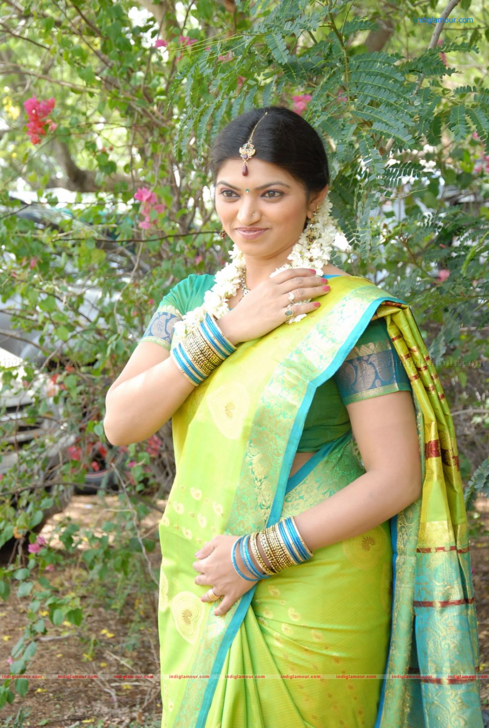 Keerthi Naidu Actress hd photo