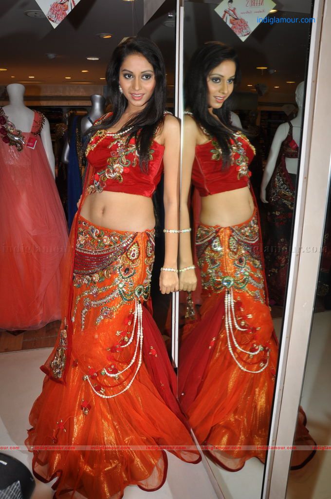 Sakshi Gulati Actress hd photo