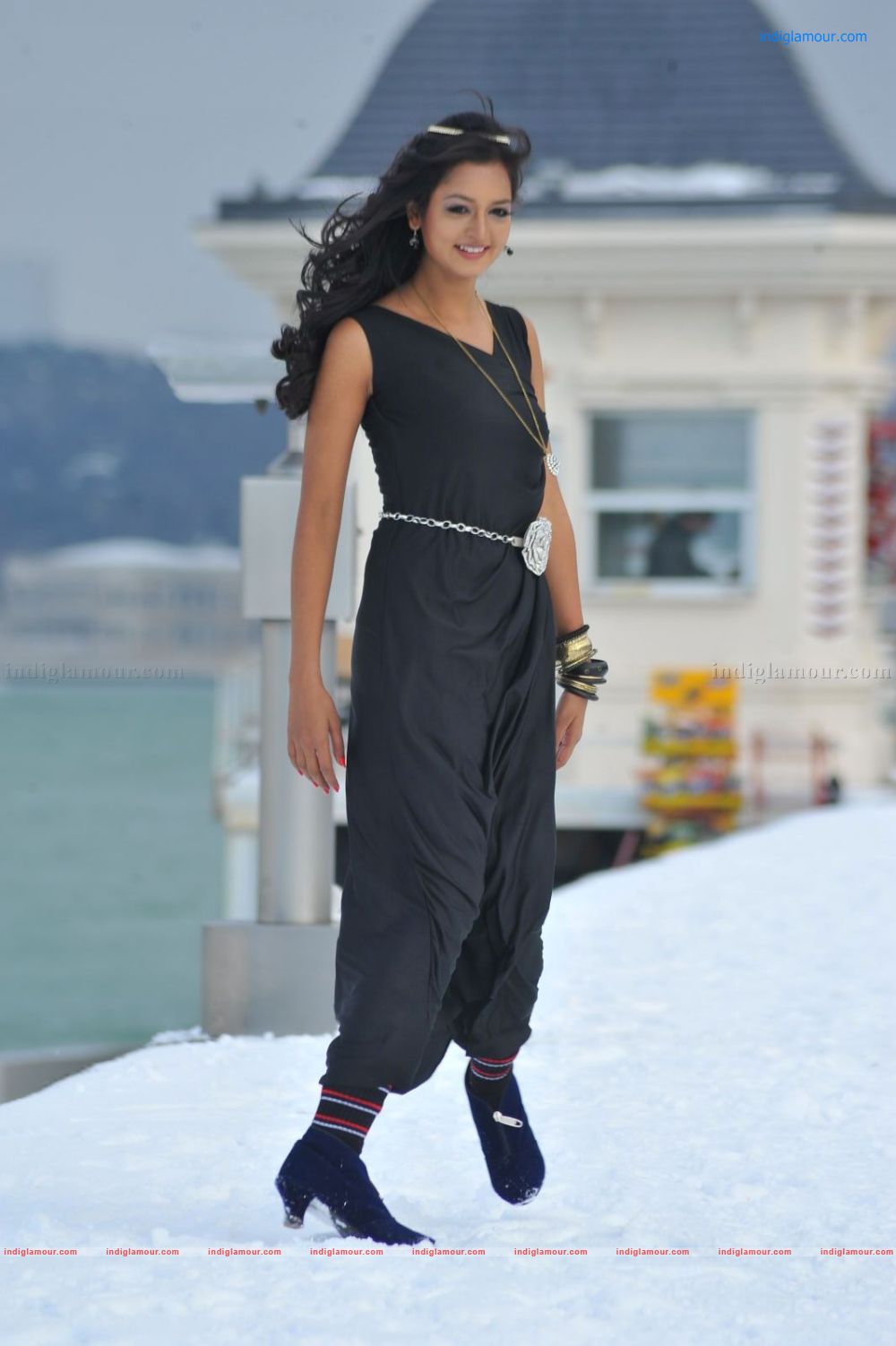 Shanvi Actress hd photo