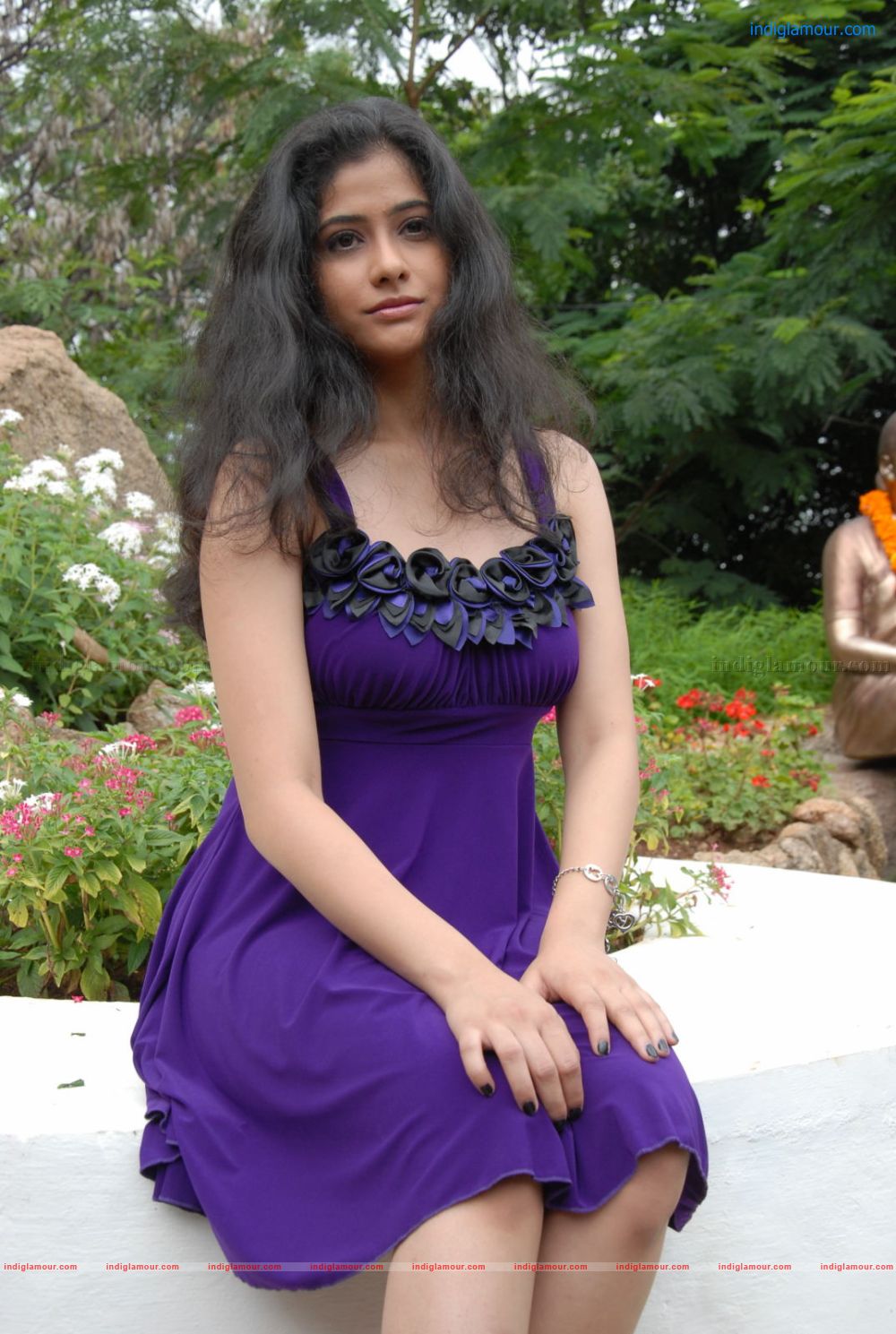 Kashmira Actress hd photo