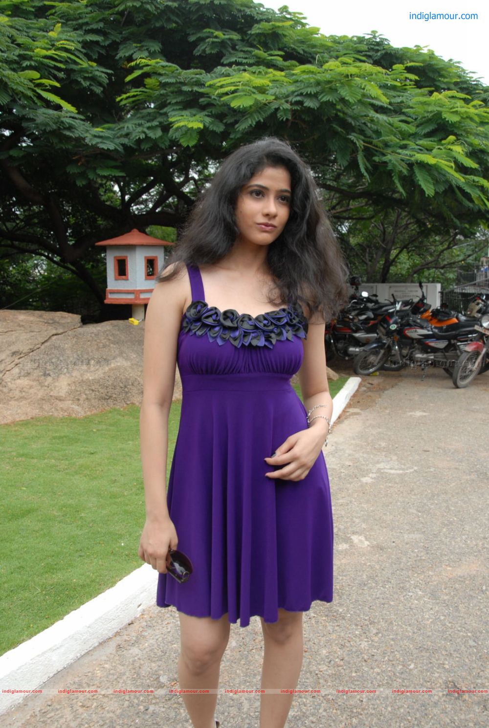 Kashmira Actress hd photo