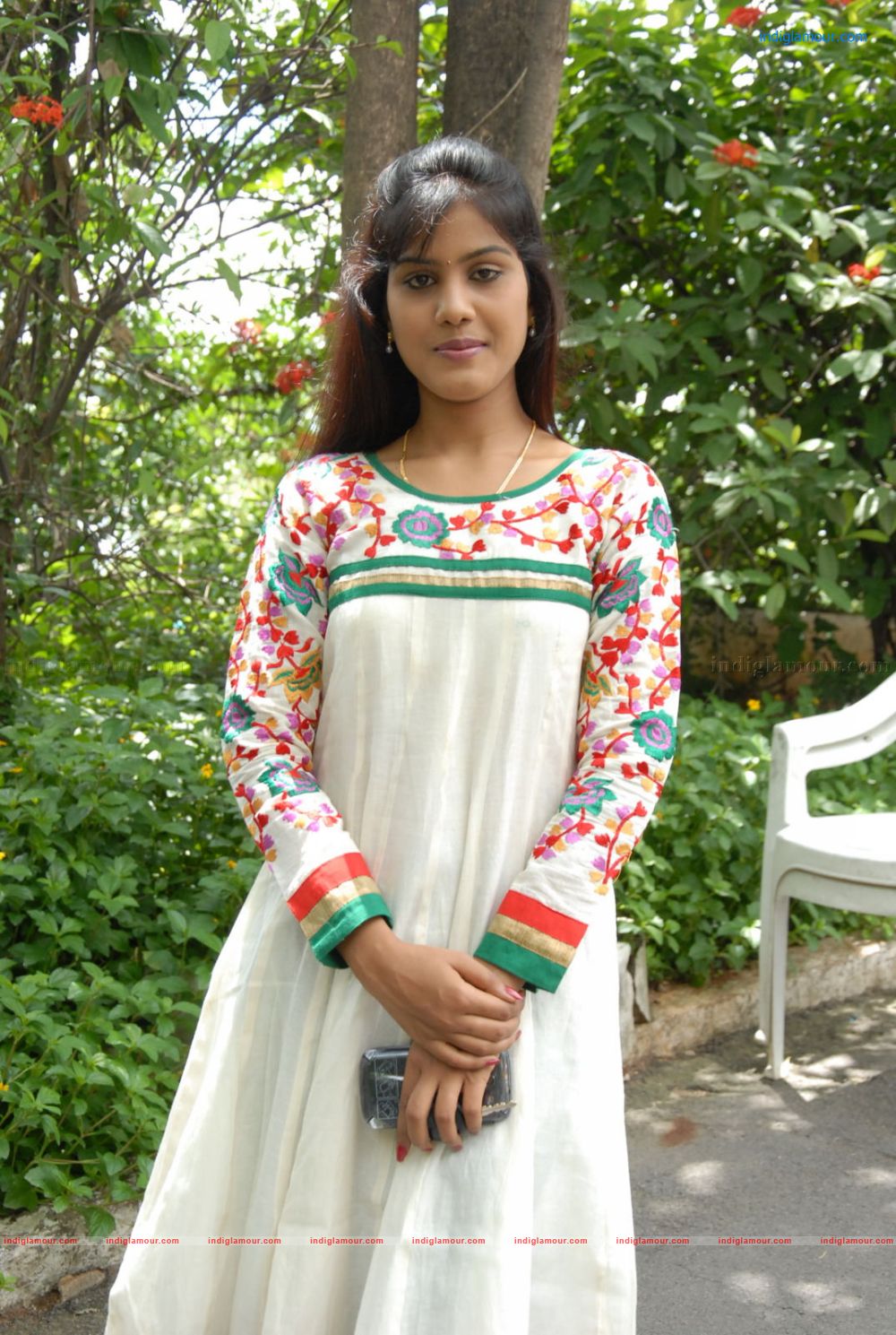 Radhika Actress hd photo
